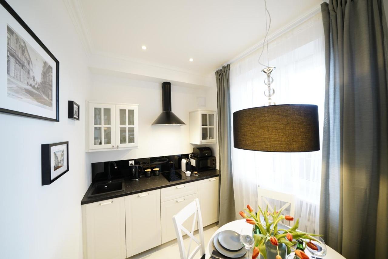 Small Residence - Apartamenty Sienkiewicza Kielce Bagian luar foto
