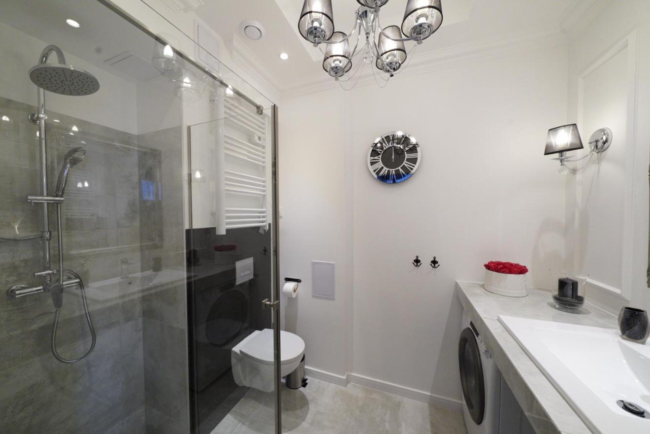 Small Residence - Apartamenty Sienkiewicza Kielce Bagian luar foto