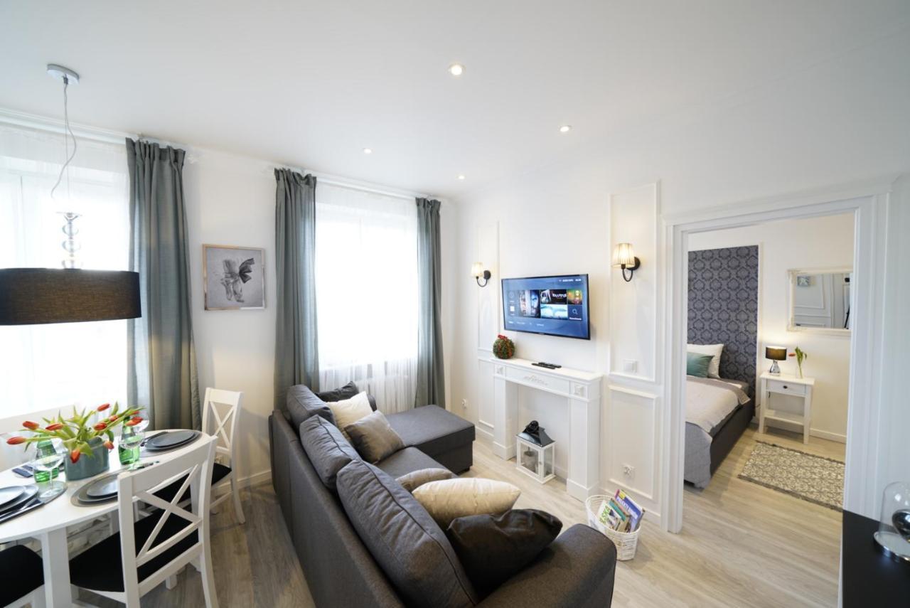 Small Residence - Apartamenty Sienkiewicza Kielce Bagian luar foto